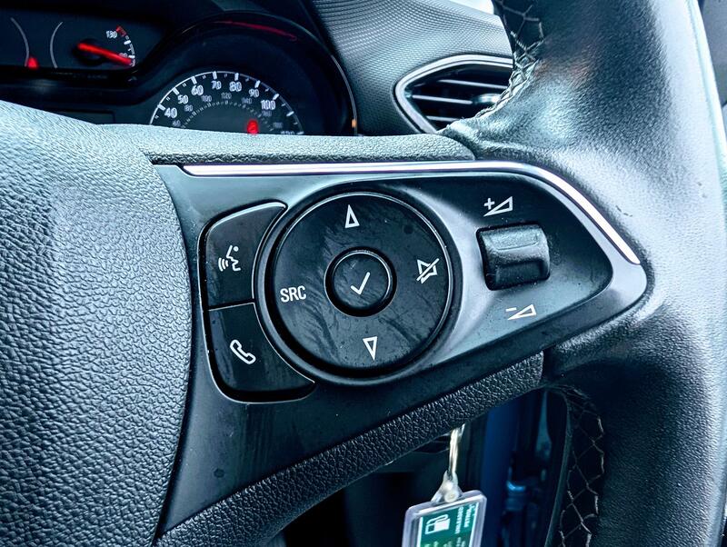 VAUXHALL CROSSLAND X 1.2 SRi Nav 2020