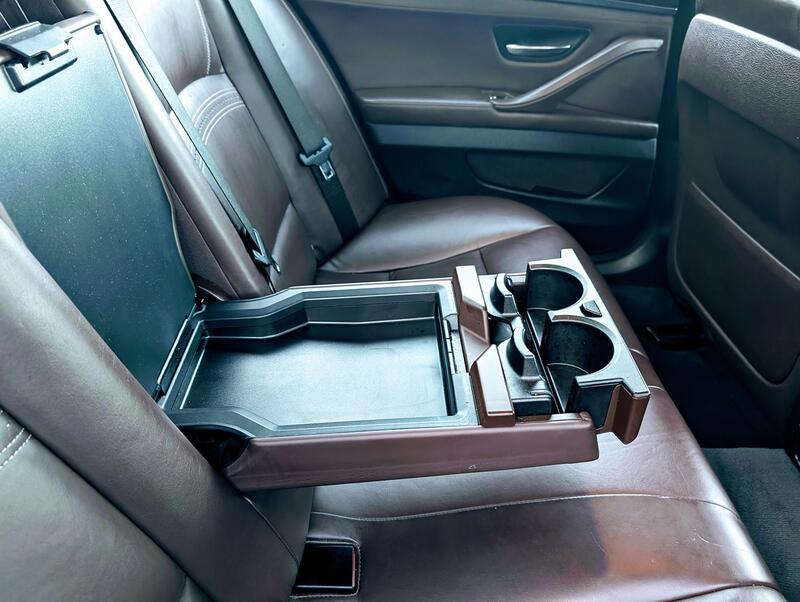 BMW 5 SERIES 2.0 518d Luxury Saloon 2015