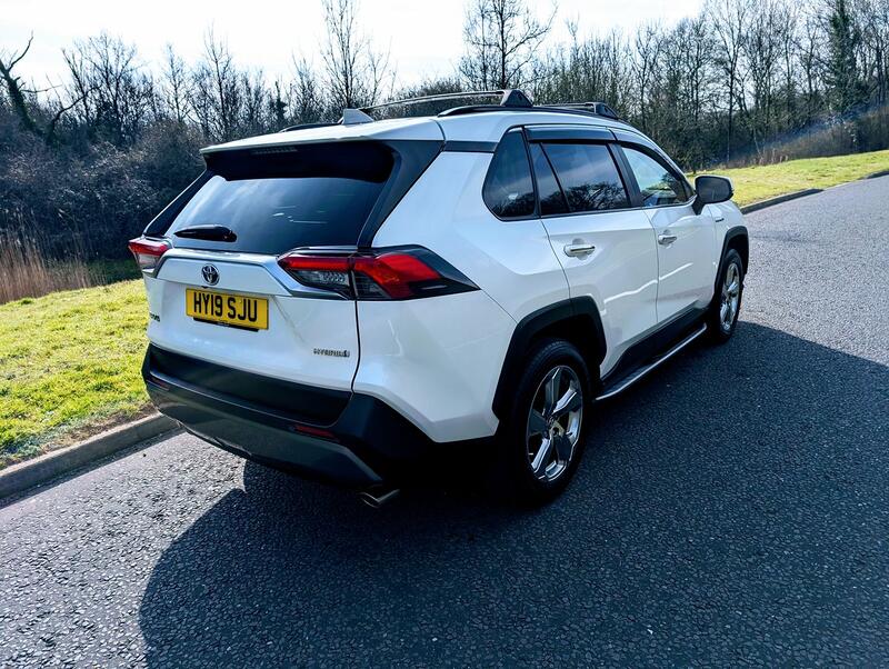 TOYOTA RAV4 2.5 VVT-h Excel 2019