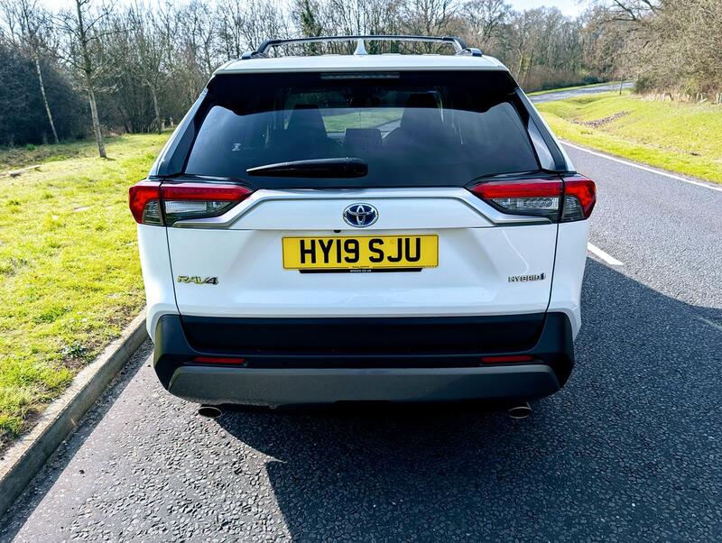 TOYOTA RAV4 2.5 VVT-h Excel 2019